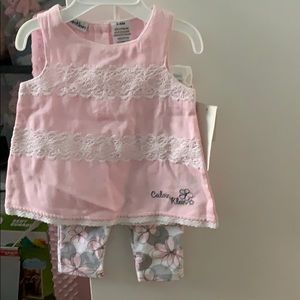 NWT Calvin Klein 3-6 month two piece set